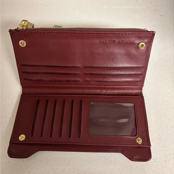 Bebe backpack & Badgley Mischa wallet. - Picture 5 of 11